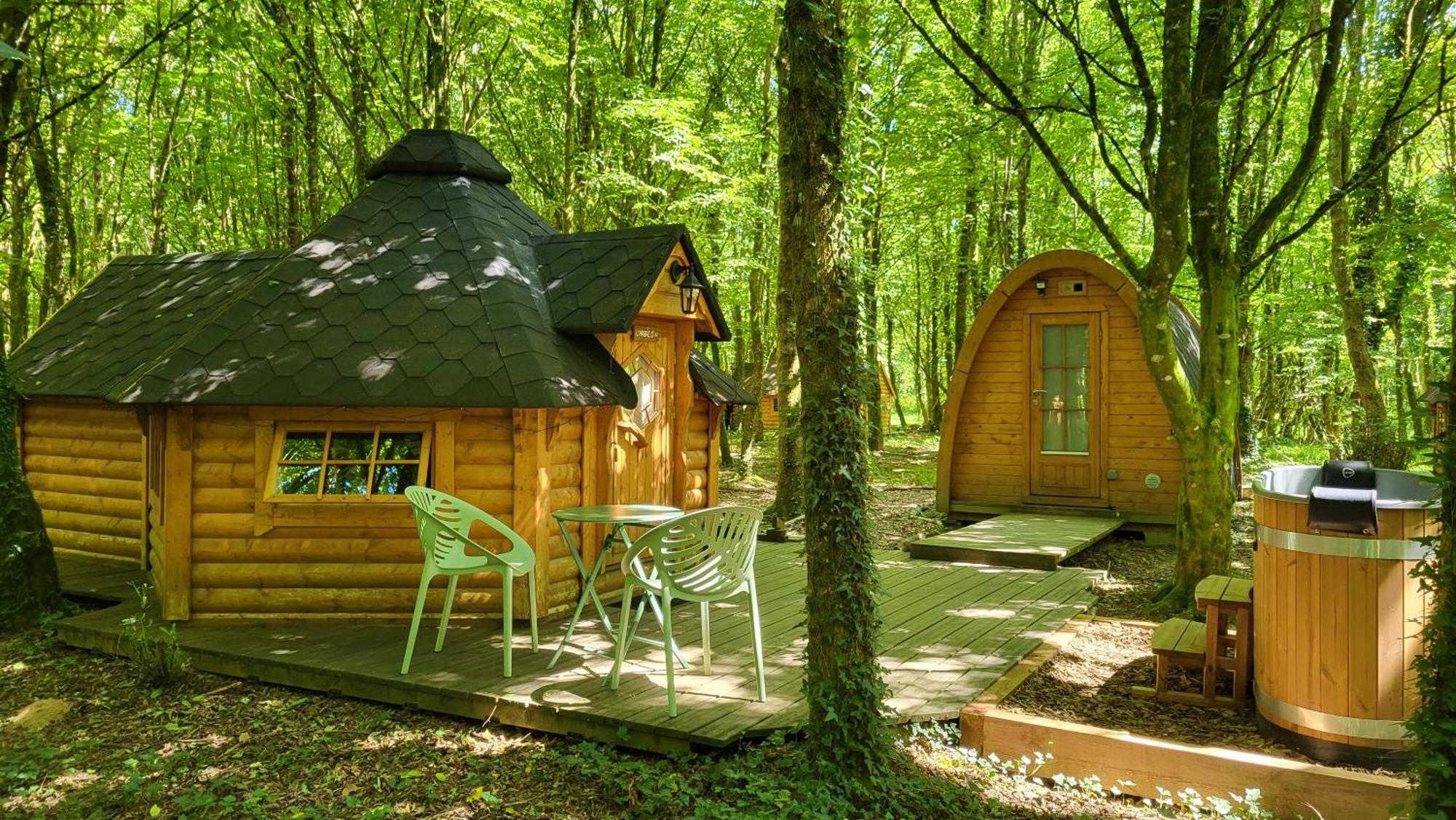 Le Domaine Insolite De Broceliande Paimpont Ngoại thất bức ảnh