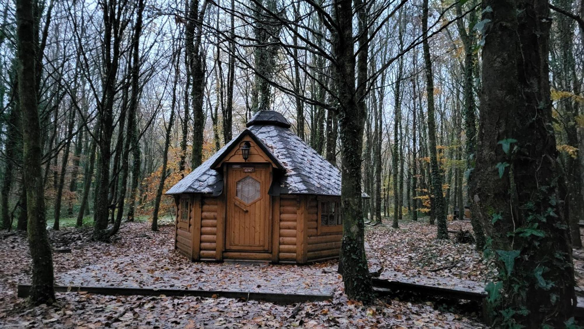Le Domaine Insolite De Broceliande Paimpont Ngoại thất bức ảnh