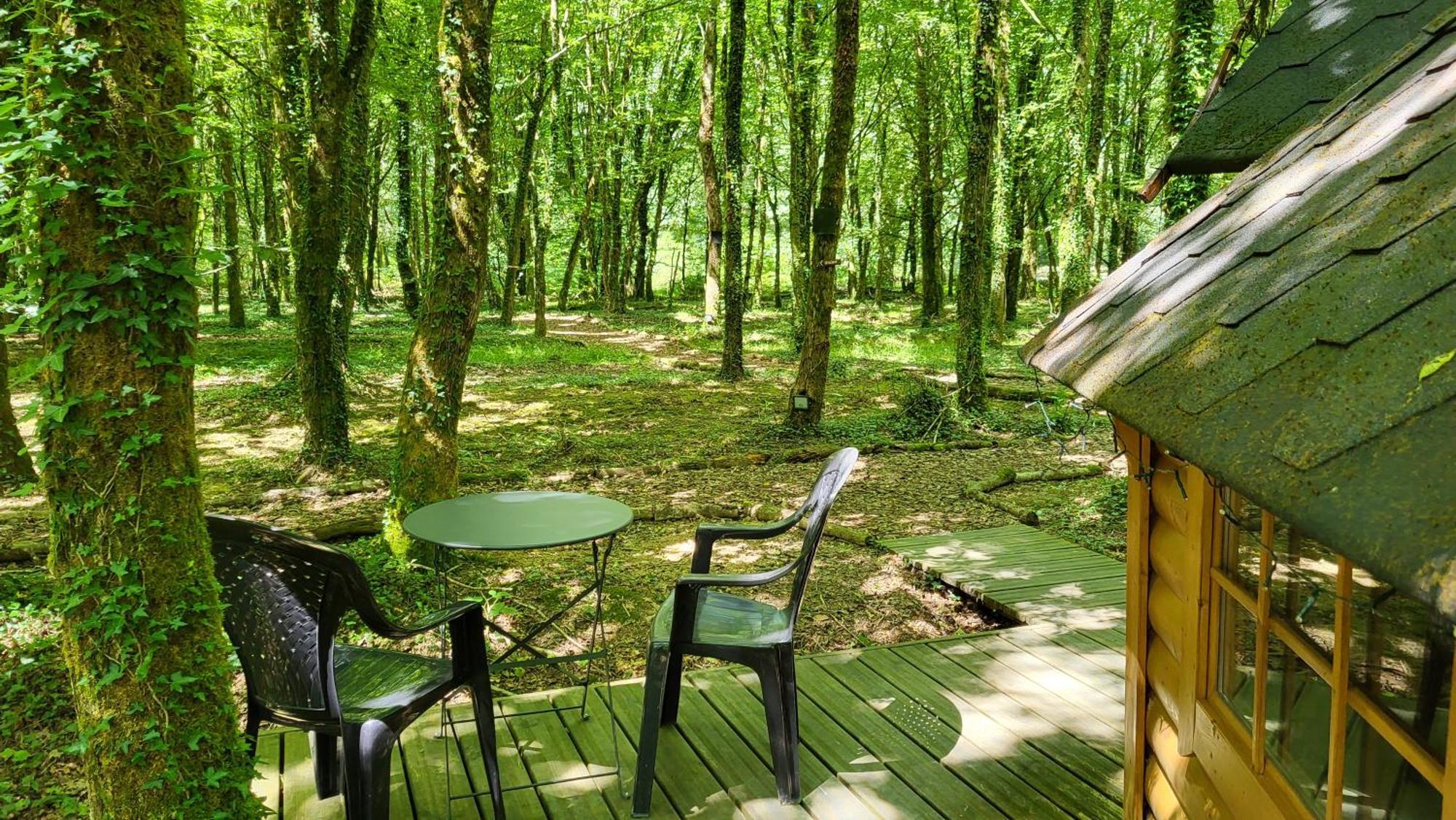 Le Domaine Insolite De Broceliande Paimpont Ngoại thất bức ảnh